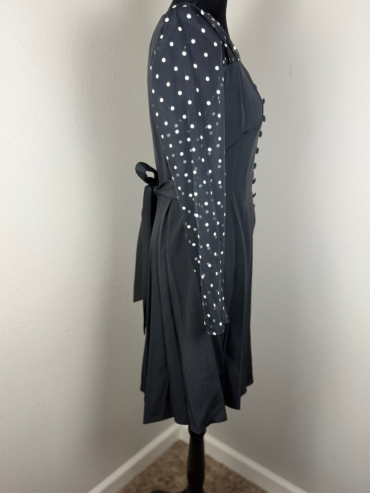 Vintage Diamond’s Run by Wayne Diamond Black Polka Dot Fit & Flare Dress – Made in USA